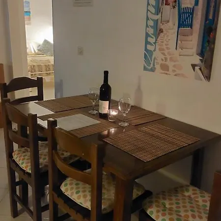 Apartment Sausan *